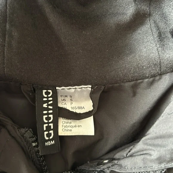 H&M Rain Jacket - Picture 5 of 5